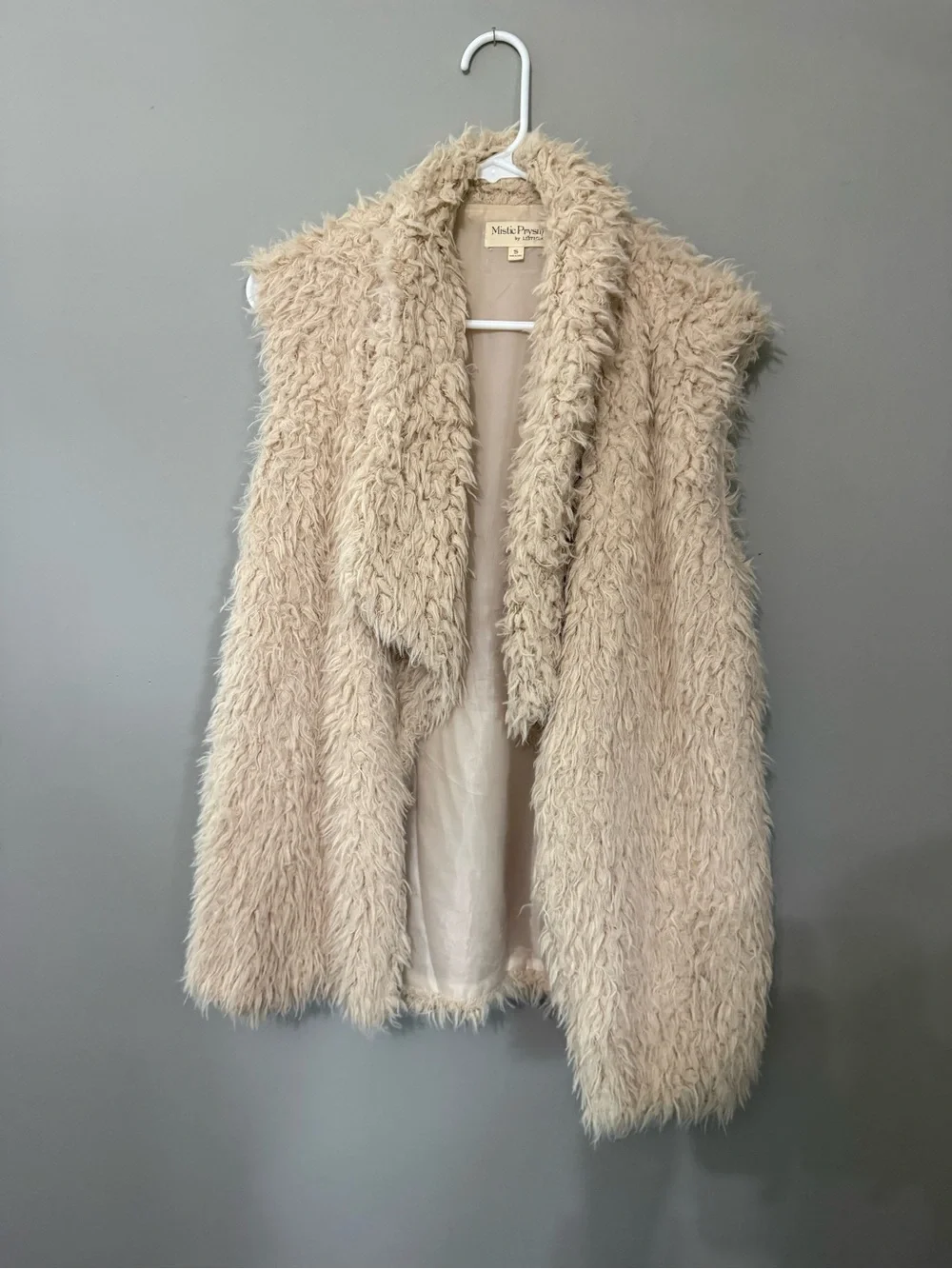 Cream Faux Fur Vest - Women's Cozy Open Front